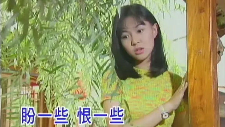 高胜美的歌-卓依婷翻唱《蝶儿蝶儿满天飞》,好听的经典!