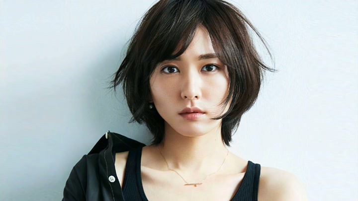 9个日系女星个性妆容发型，大眼美女佐佐木希，圆润脸美出新高度