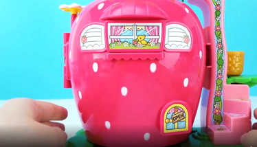 亲子小玩具小猪佩奇与大草莓糖果机玩具