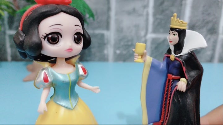 白雪公主玩具游王子图片