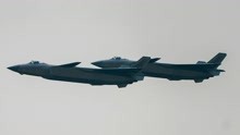 第13届珠海国际航展，两架歼-20飞行表演，完成多个战术动作！