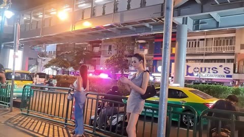 「泰国曼谷街拍」✅ 泰国曼谷街景视频