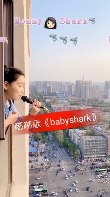 四种声音唱baby shark